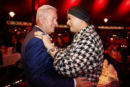 Gala-Premiere der Palazzo Dinner Show in Berlin