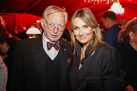 Gala-Premiere der Palazzo Dinner Show in Berlin