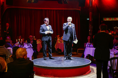 Gala-Premiere der Palazzo Dinner Show in Berlin