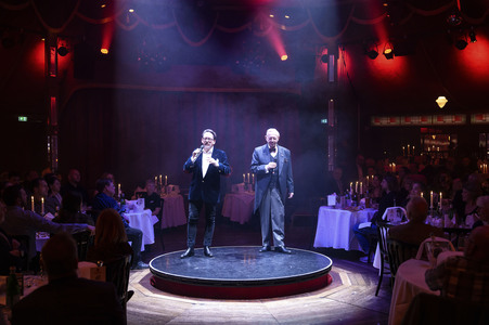 Gala-Premiere der Palazzo Dinner Show in Berlin