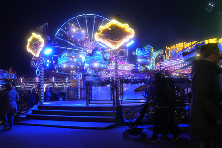 Weihnachtsmarkt 'Berliner Wintertraum' in Berlin