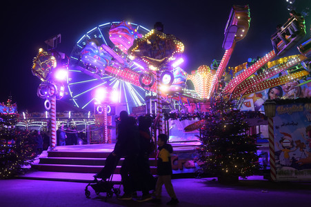 Weihnachtsmarkt 'Berliner Wintertraum' in Berlin