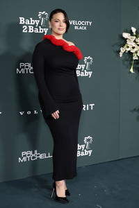 Baby2Baby Gala 2024 in West Hollywood