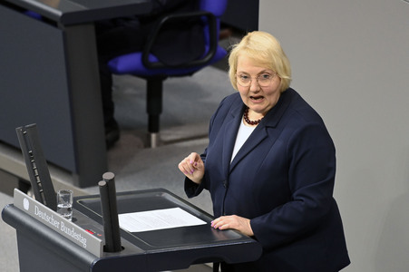 199. Sitzung des Deutschen Bundestages in Berlin