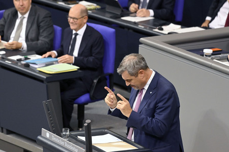 199. Sitzung des Deutschen Bundestages in Berlin