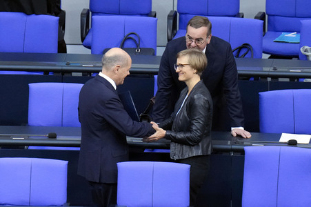 199. Sitzung des Deutschen Bundestages in Berlin