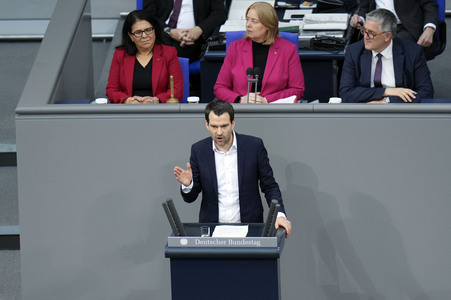 199. Sitzung des Deutschen Bundestages in Berlin