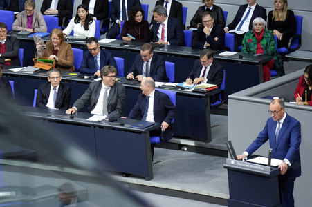199. Sitzung des Deutschen Bundestages in Berlin