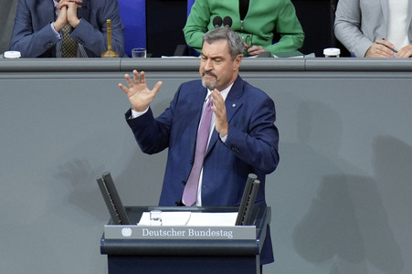 199. Sitzung des Deutschen Bundestages in Berlin