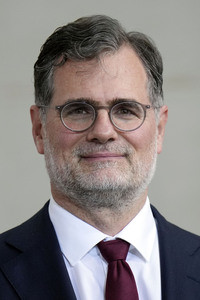 Übergabe des Jahresgutachtens der gesamtwirtschaftlichen Entwicklung in Berlin