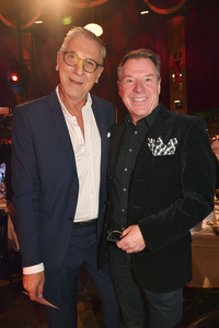 Teatro Dinner Show-Premiere 'Taste The Act of Show & Cuisine' in München