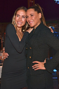 Teatro Dinner Show-Premiere 'Taste The Act of Show & Cuisine' in München