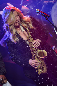 Konzert von Candy Dulfer in Langethal