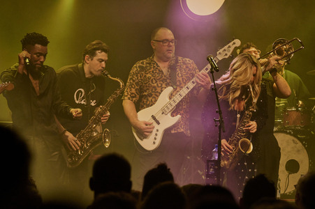 Konzert von Candy Dulfer in Langethal