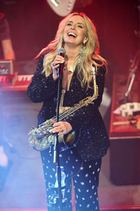 Konzert von Candy Dulfer in Langethal
