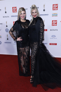 Goldene Bild der Frau 2024 in Hamburg