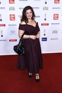 Goldene Bild der Frau 2024 in Hamburg