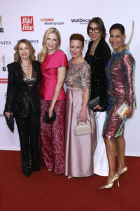 Goldene Bild der Frau 2024 in Hamburg