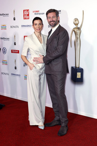 Goldene Bild der Frau 2024 in Hamburg