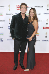 Goldene Bild der Frau 2024 in Hamburg