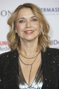 Goldene Bild der Frau 2024 in Hamburg