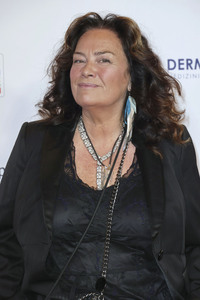 Goldene Bild der Frau 2024 in Hamburg