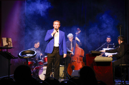 Theaterprobe 'My Way - Johannes Hallervorden singt Sinatra' in Berlin