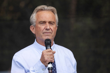 Robert F. Kennedy Jr. bei einer Corona-Demo in Berlin