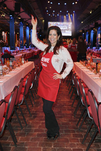 Charity-Weihnachtsfeier für Obdachlose in Hamburg