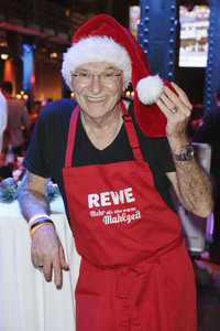 Charity-Weihnachtsfeier für Obdachlose in Hamburg