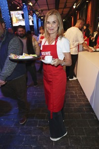 Charity-Weihnachtsfeier für Obdachlose in Hamburg