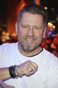 Charity-Weihnachtsfeier für Obdachlose in Hamburg