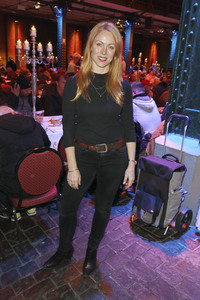 Charity-Weihnachtsfeier für Obdachlose in Hamburg