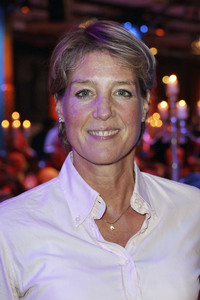 Charity-Weihnachtsfeier für Obdachlose in Hamburg