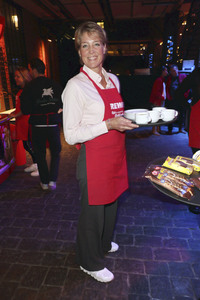 Charity-Weihnachtsfeier für Obdachlose in Hamburg