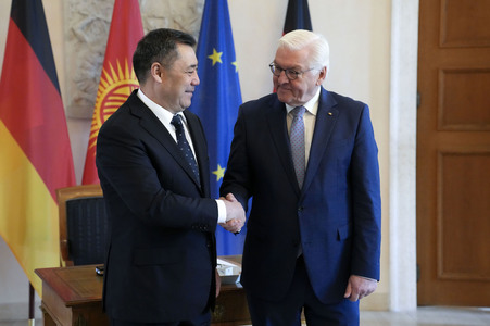 Begrüßung des Präsidenten der Kirgisischen Republik in Berlin