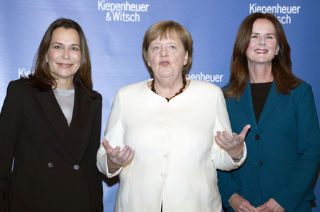 Buchpremiere von Angela Merkels 'Freiheit' in Berlin