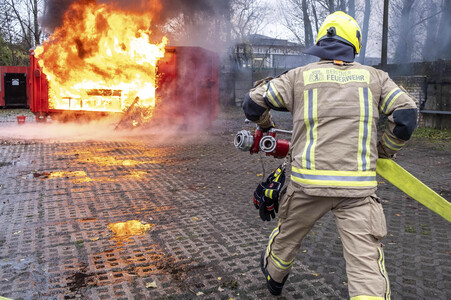 Feuerwehrübung in Berlin