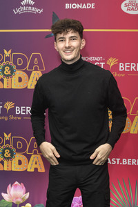 Young Show 'Frida & Frida' in Berlin