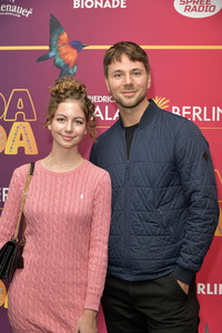 Young Show 'Frida & Frida' in Berlin