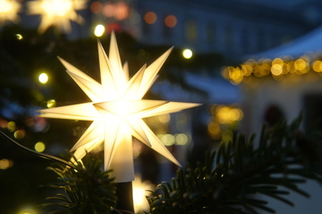 WeihnachtsZauber Gendarmenmarkt 2024 in Berlin