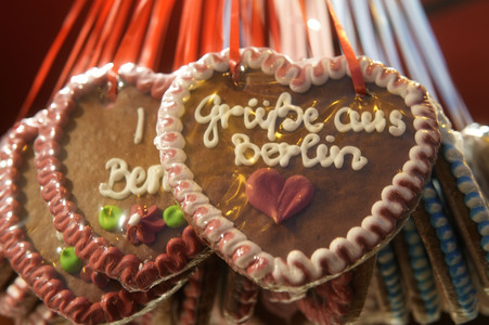 WeihnachtsZauber Gendarmenmarkt 2024 in Berlin