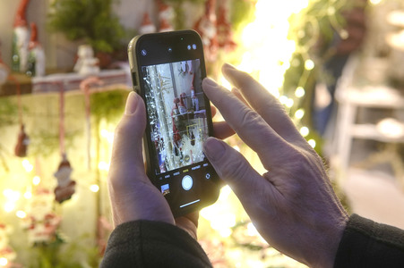 WeihnachtsZauber Gendarmenmarkt 2024 in Berlin