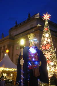 WeihnachtsZauber Gendarmenmarkt 2024 in Berlin