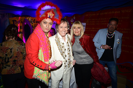 Geburtstags-Show 'Stars in der Manege' zum 80. Geburtstag von Bert Beel in Berlin