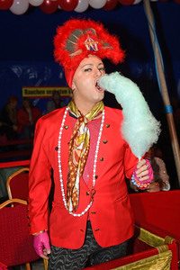 Geburtstags-Show 'Stars in der Manege' zum 80. Geburtstag von Bert Beel in Berlin