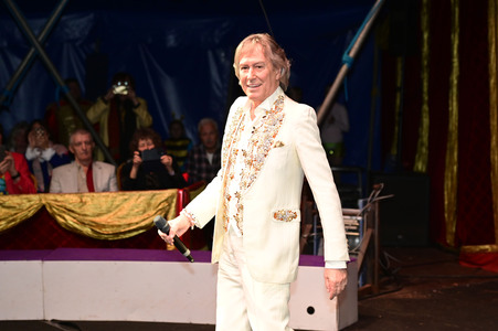 Geburtstags-Show 'Stars in der Manege' zum 80. Geburtstag von Bert Beel in Berlin