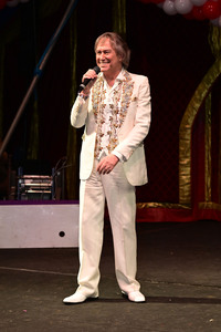 Geburtstags-Show 'Stars in der Manege' zum 80. Geburtstag von Bert Beel in Berlin