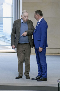 202. Sitzung des Deutschen Bundestages in Berlin