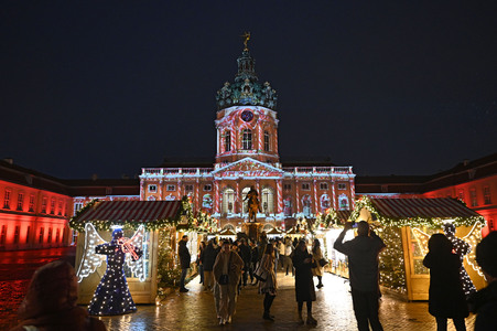 Weihnachtsmarkt am Schloss Charlottenburg in Berlin